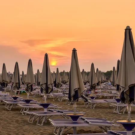 Cozy 2 Bedroom Apartment Facing The Sea Apartmán Bibione